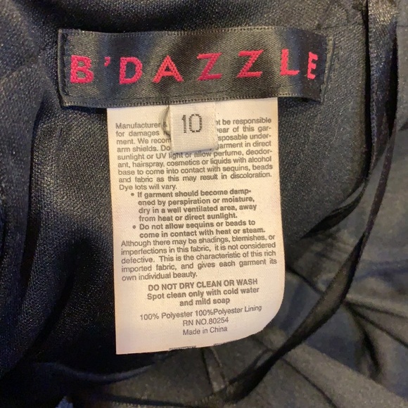 ⚜️🎉💗HP💝💫 long Black formal w/Rhinestone embellishments - Picture 6 of 7